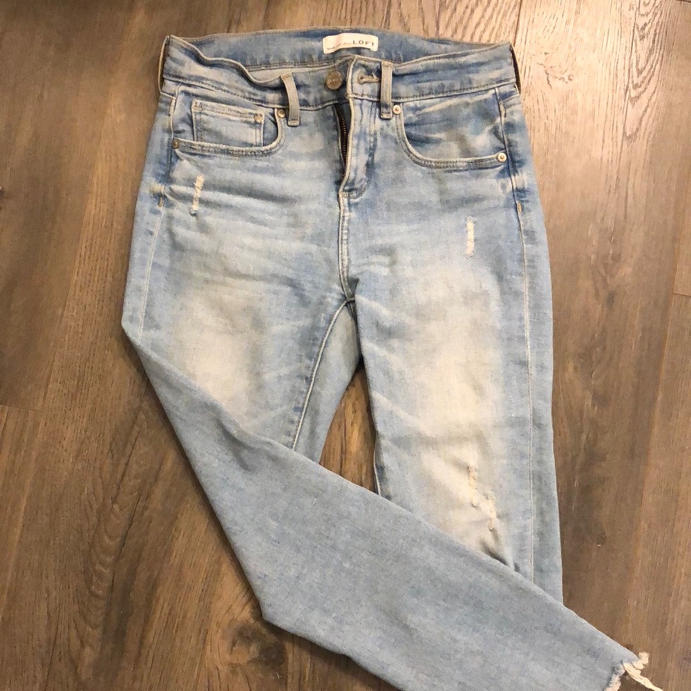 Barely worn light wash loft denim skinny jeans